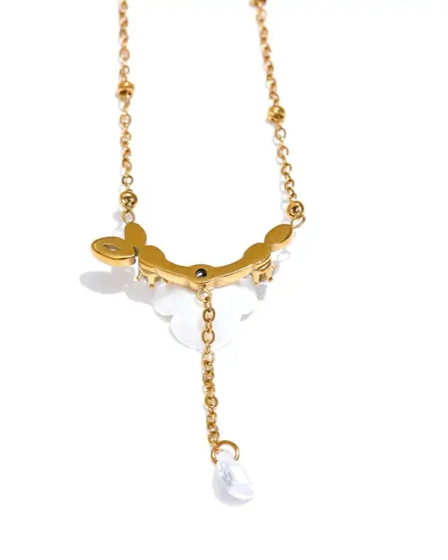 flower pendant necklace