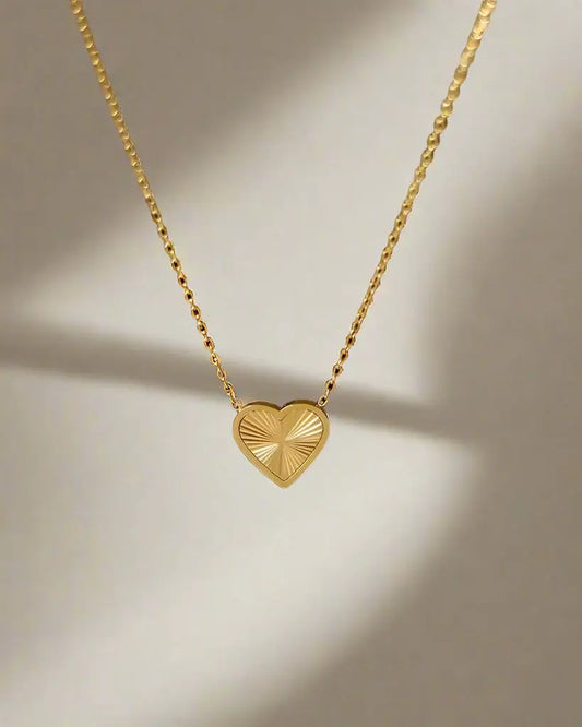 Geometric heart pendant necklace