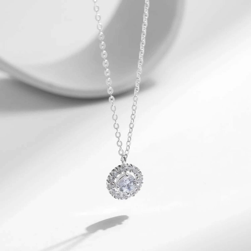 Cubic zirconia pendant necklace