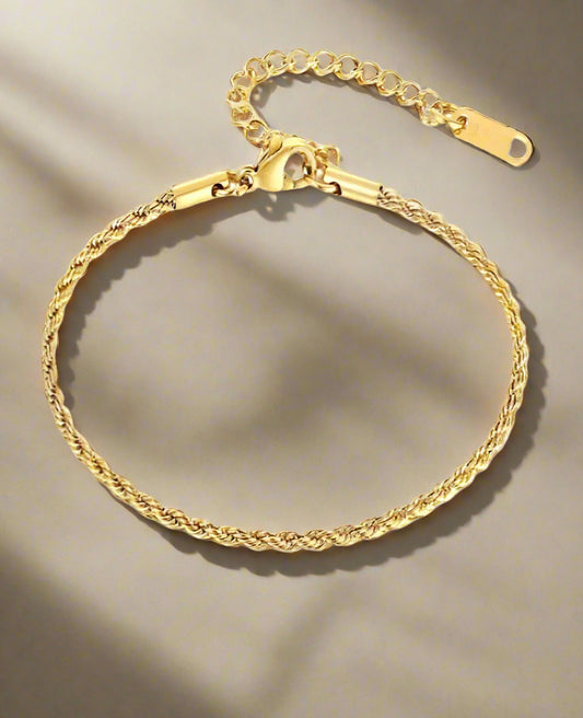 Twisted rope bracelet